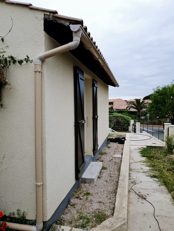 remplacemement de gouttières à Saint-Cyr-sur-Mer après